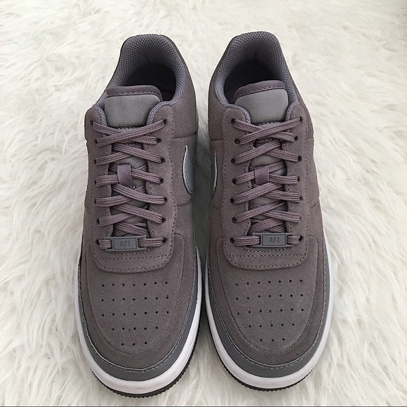 Nike Air Force 1 Jester Low Sneakers - Picture 3 of 5